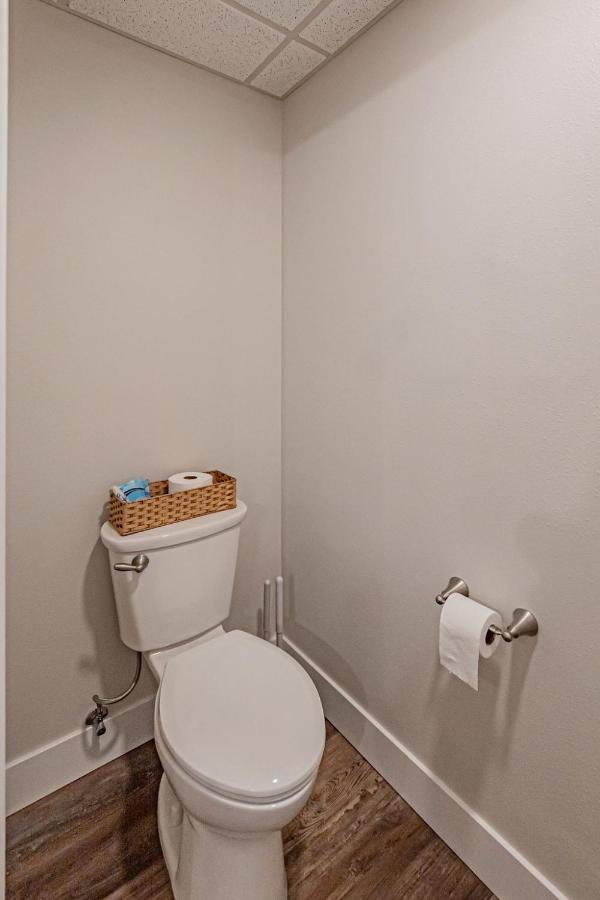 Comfy Corral Apartment Поукателоу Екстериор снимка